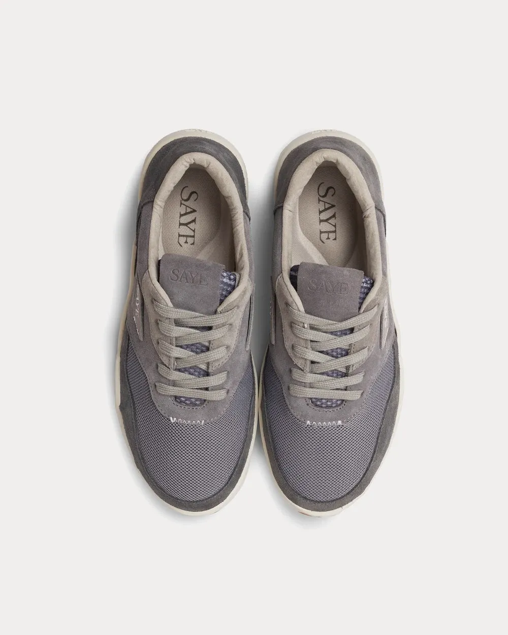 '95 Pedra Low Top Sneakers