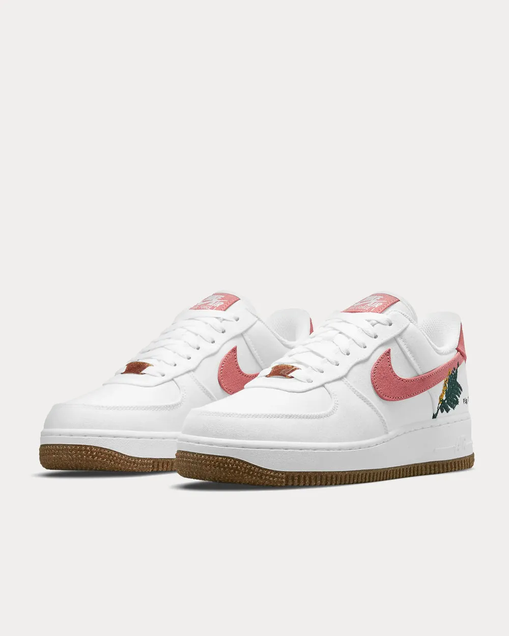 Air Force 1 SE White / Light Sienna Low Top Sneakers