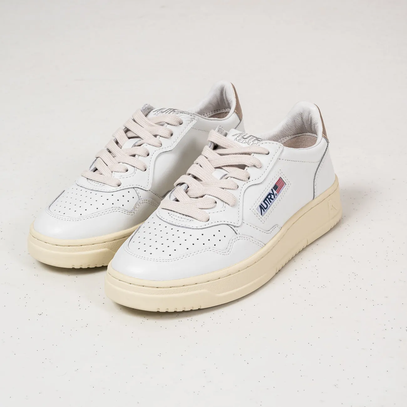 Autry Sneakers Medalist Low 3000
