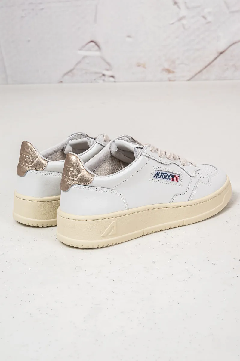 Autry Sneakers Medalist Low 3000
