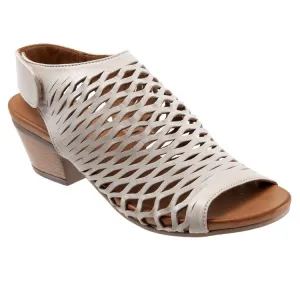 Bueno Women's Lacey Sling-Back Sandals Tusk