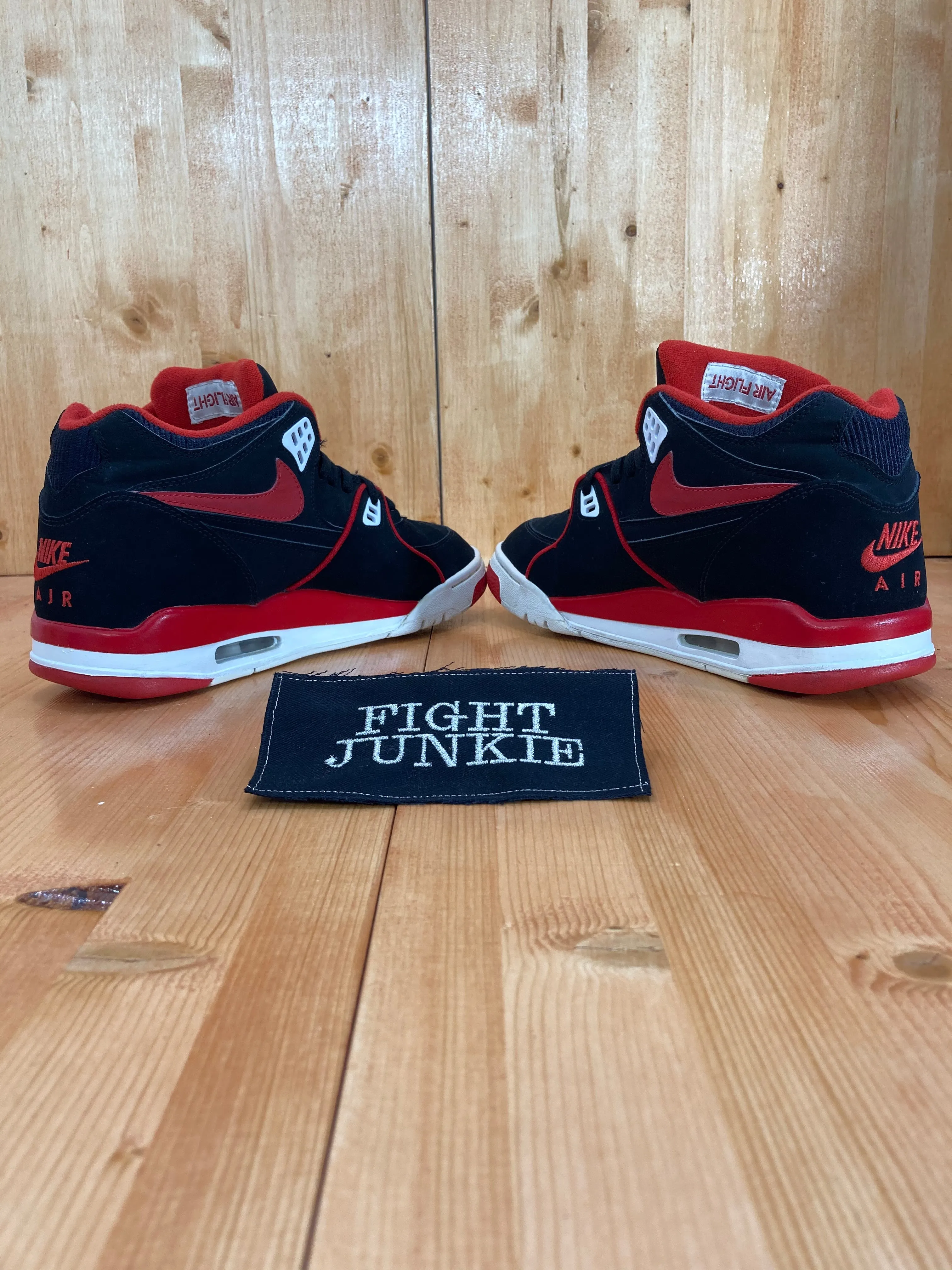 NIKE AIR FLIGHT 89 Mens Size 11 Retro Style Sneakers Shoes