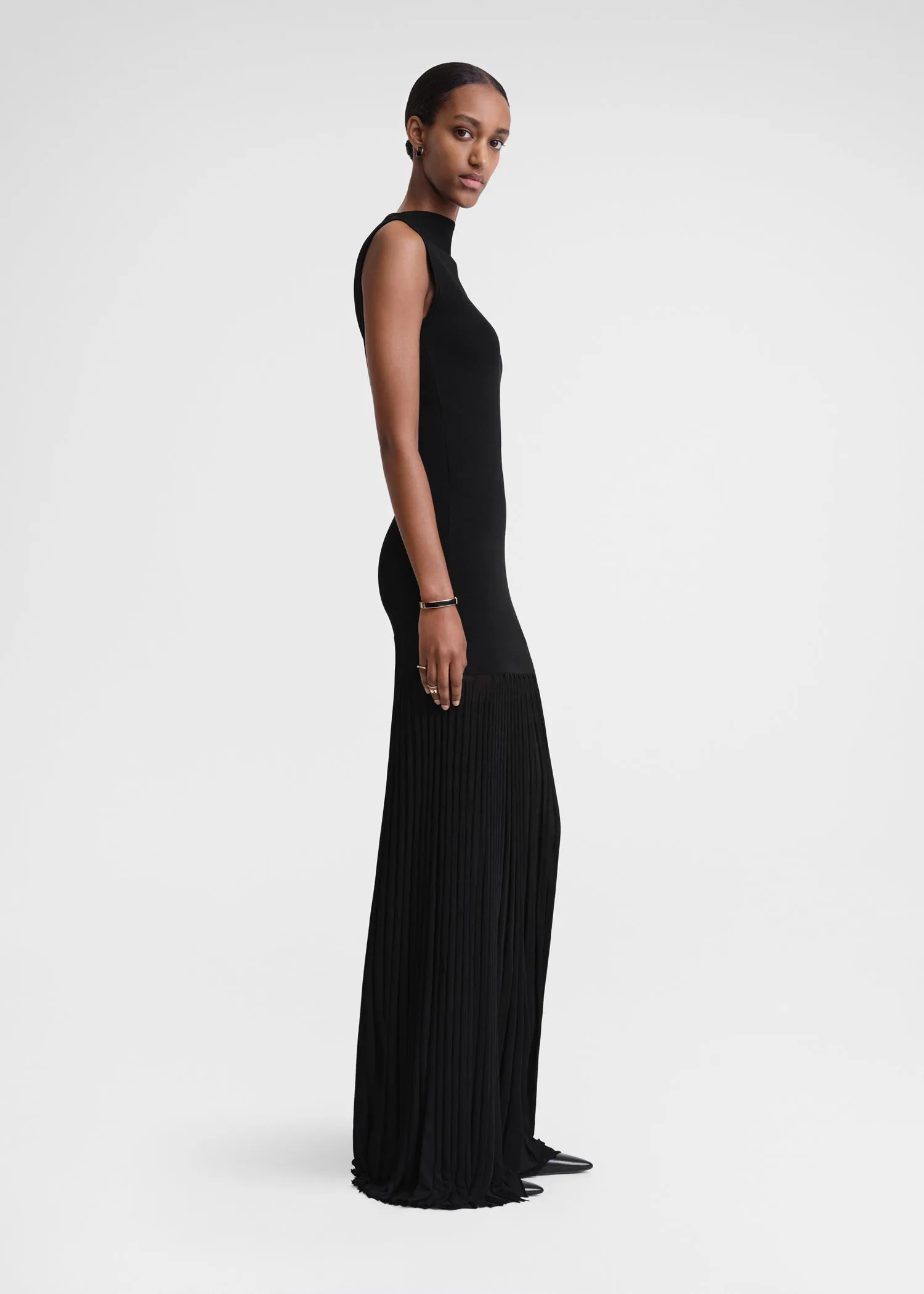Plissé-knitted evening dress black