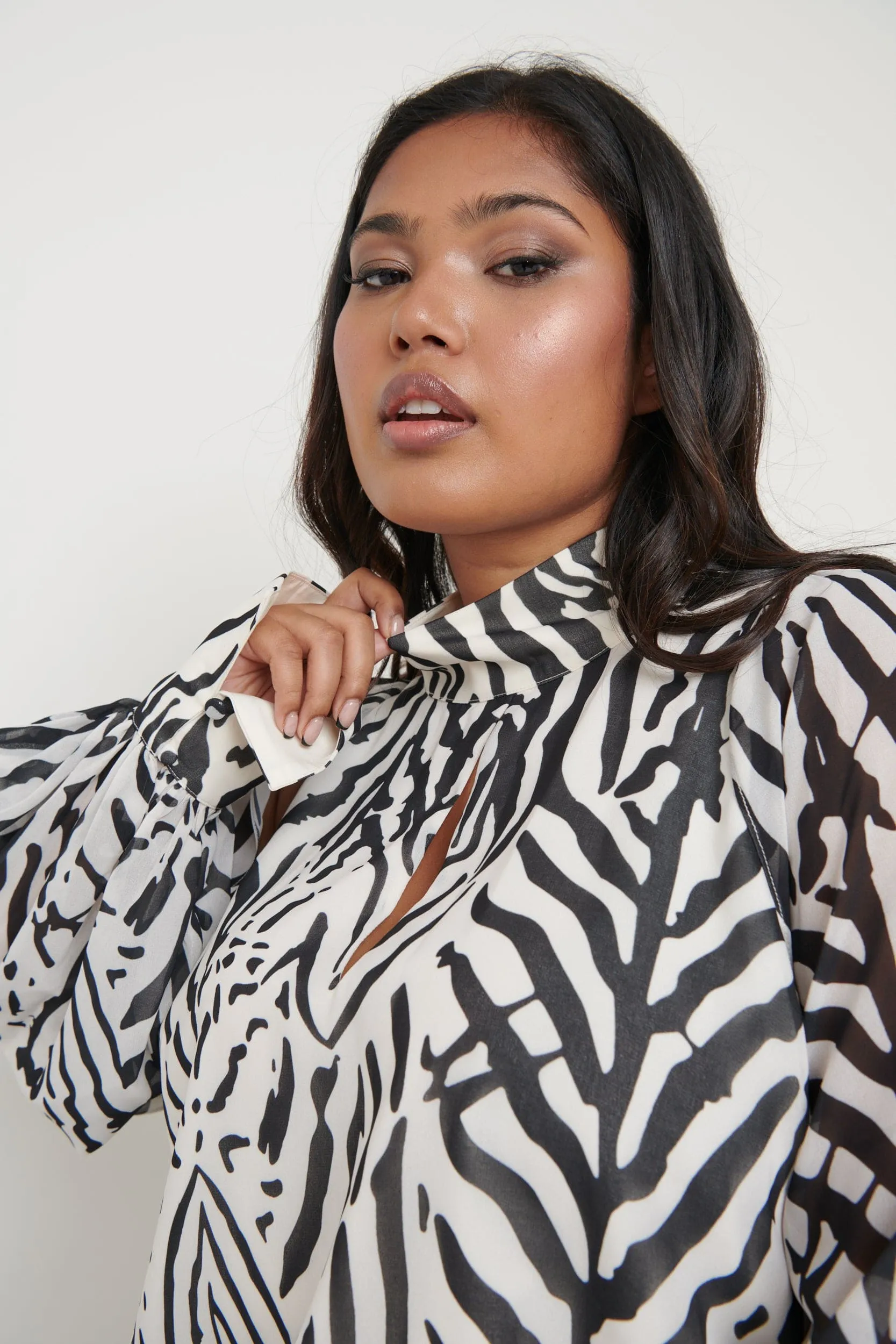 Romy Cut Out High Neck Printed Blouse - Zebra Abstract
