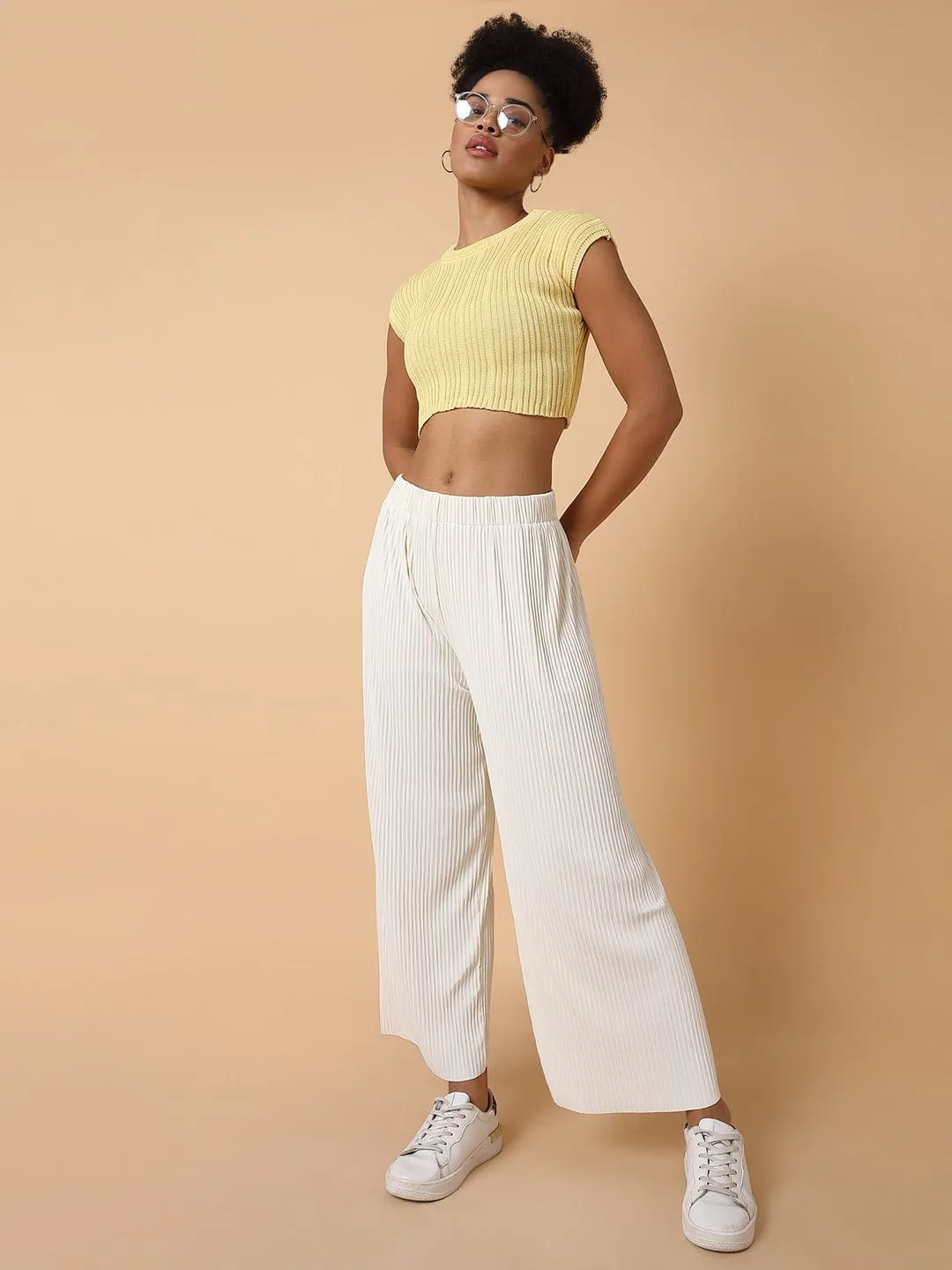 Women Cream Solid Comfort Slim Fit Flat Front Trousers