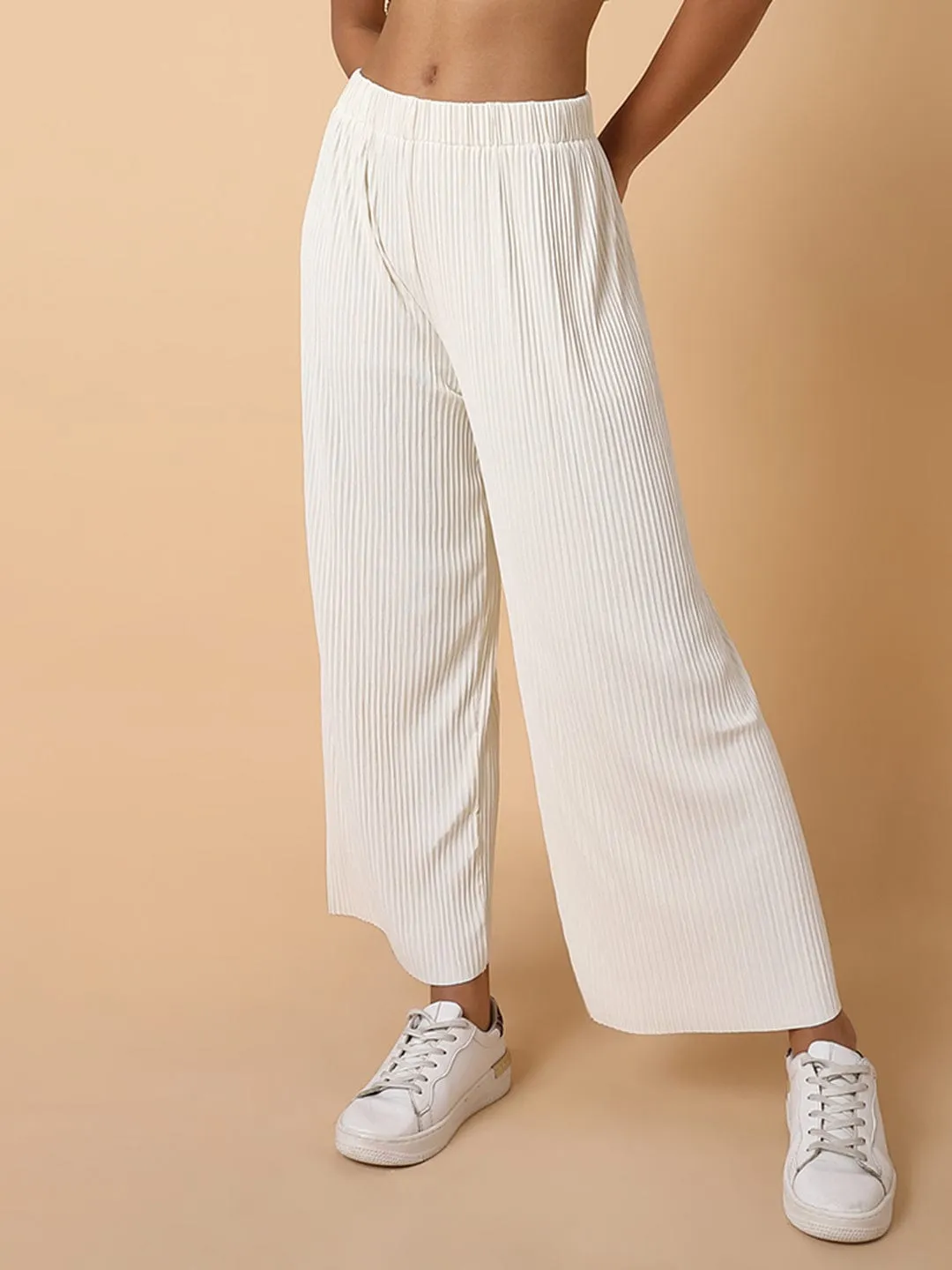 Women Cream Solid Comfort Slim Fit Flat Front Trousers